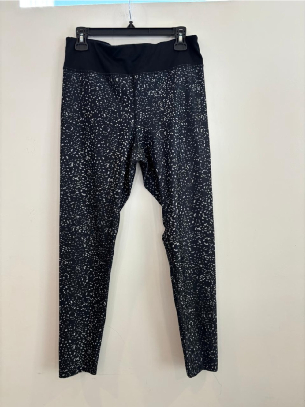 Spalding Black White Speckled Printed Leggings Activewear Yoga Pants L #S04